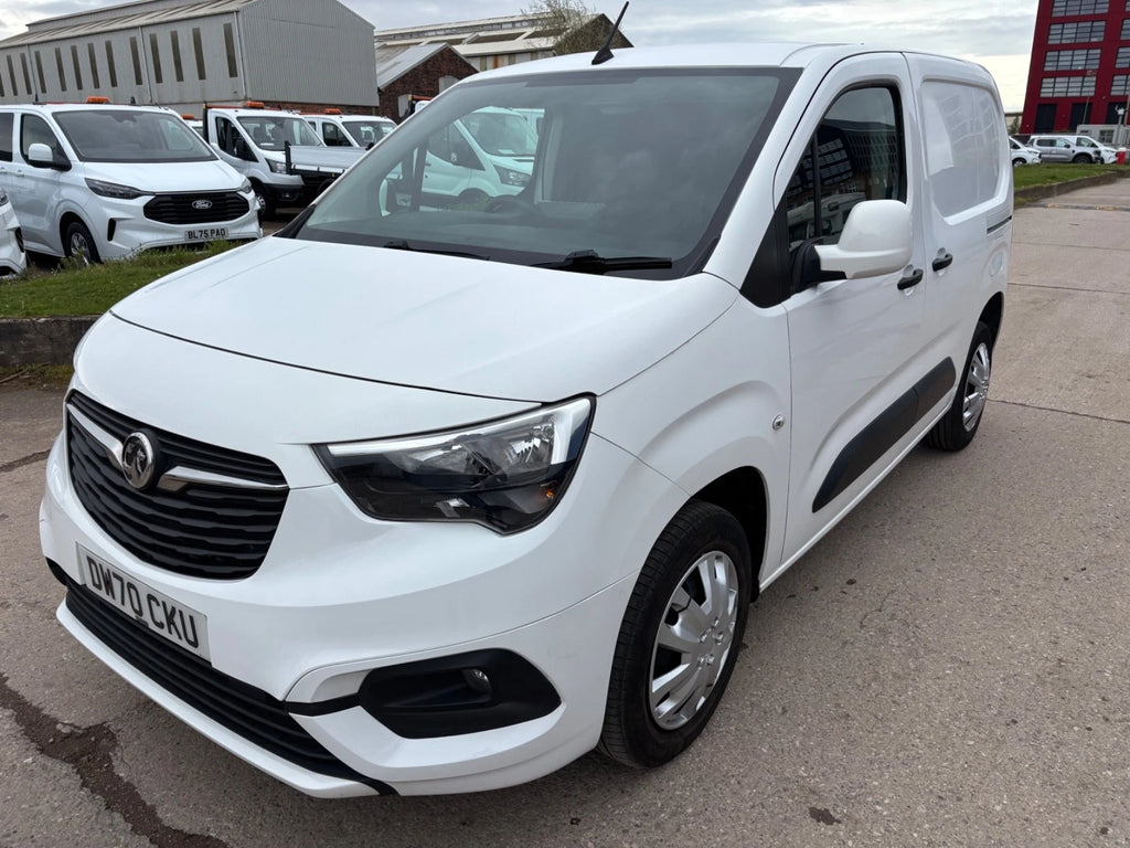 VAUXHALL COMBO CARGO SPORTIVE 2300 L1 H1