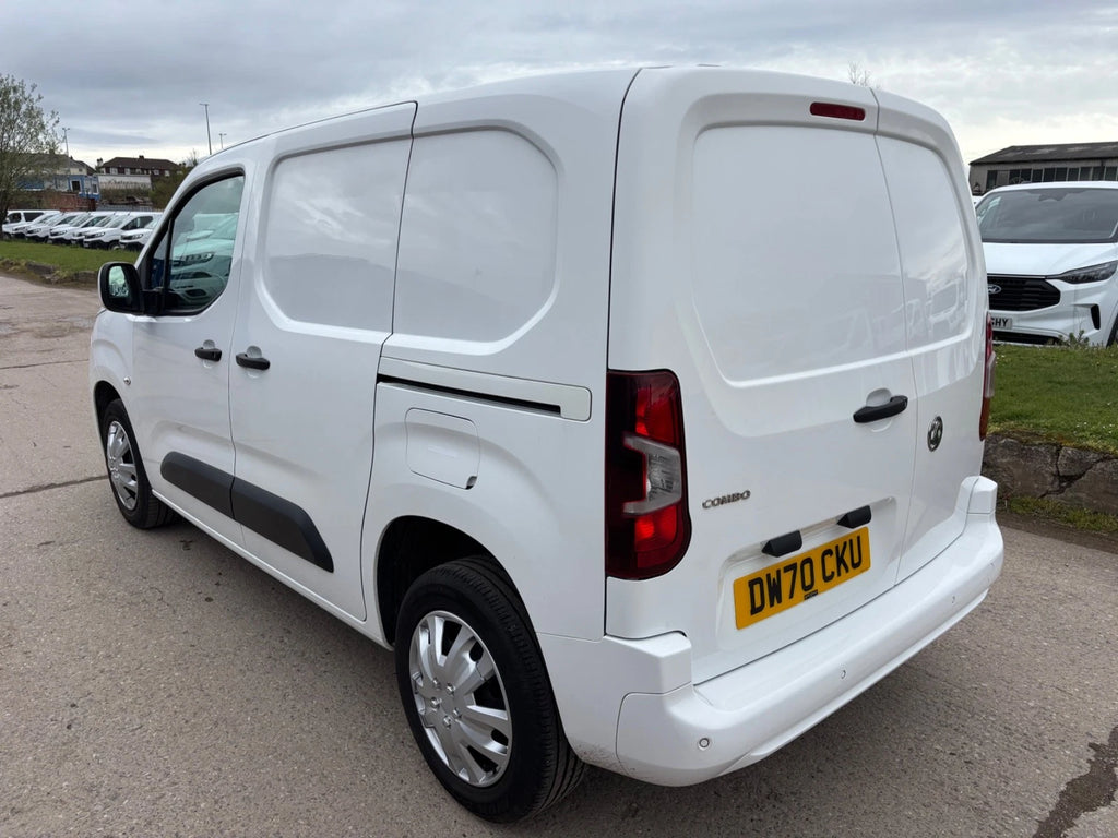 VAUXHALL COMBO CARGO SPORTIVE 2300 L1 H1