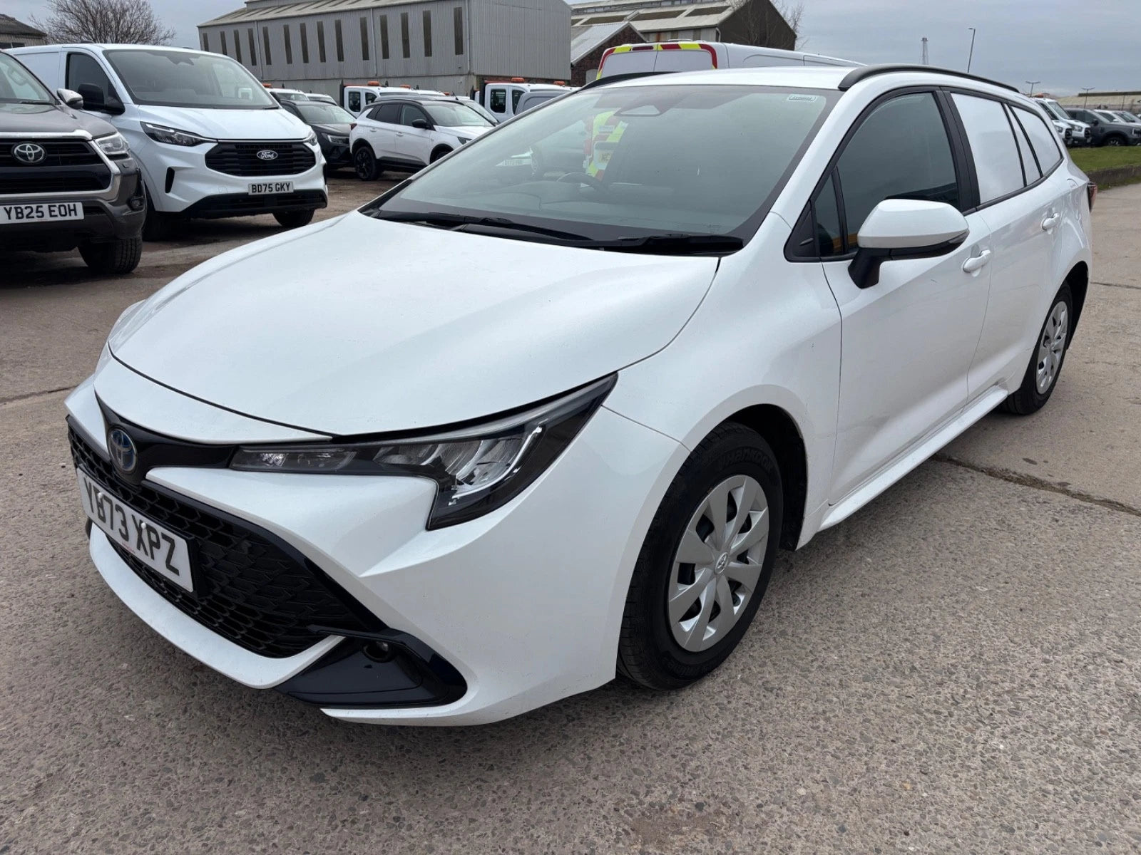 TOYOTA COROLLA COMMERCIAL MC28 1.8 PETROL HYBRID AUTO